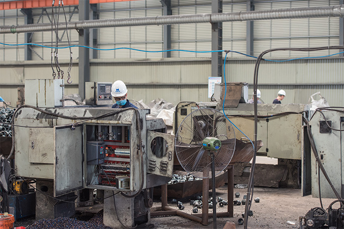 黄骅网架配件-锥头加工车间